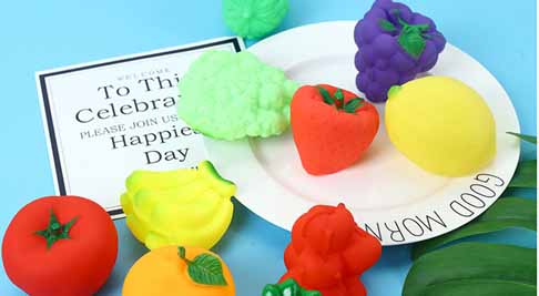 PVC搪膠玩具深受寶寶青睞